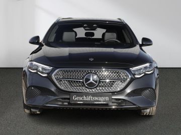 Mercedes E 220 - 4