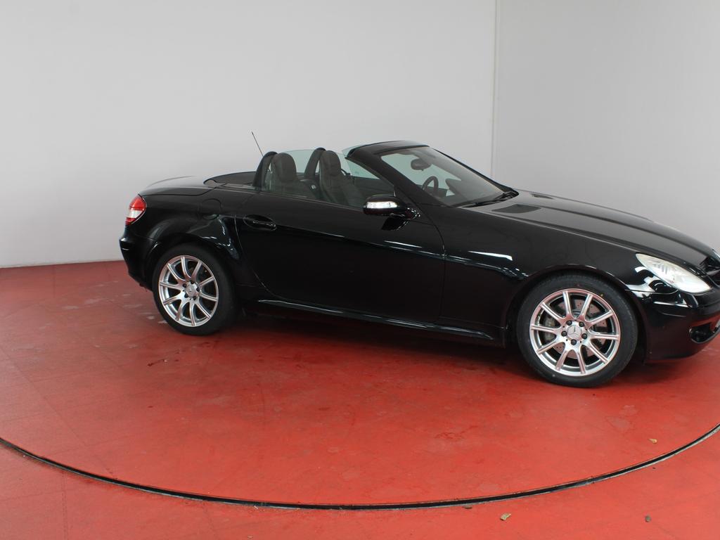 Mercedes-Benz SLK 350