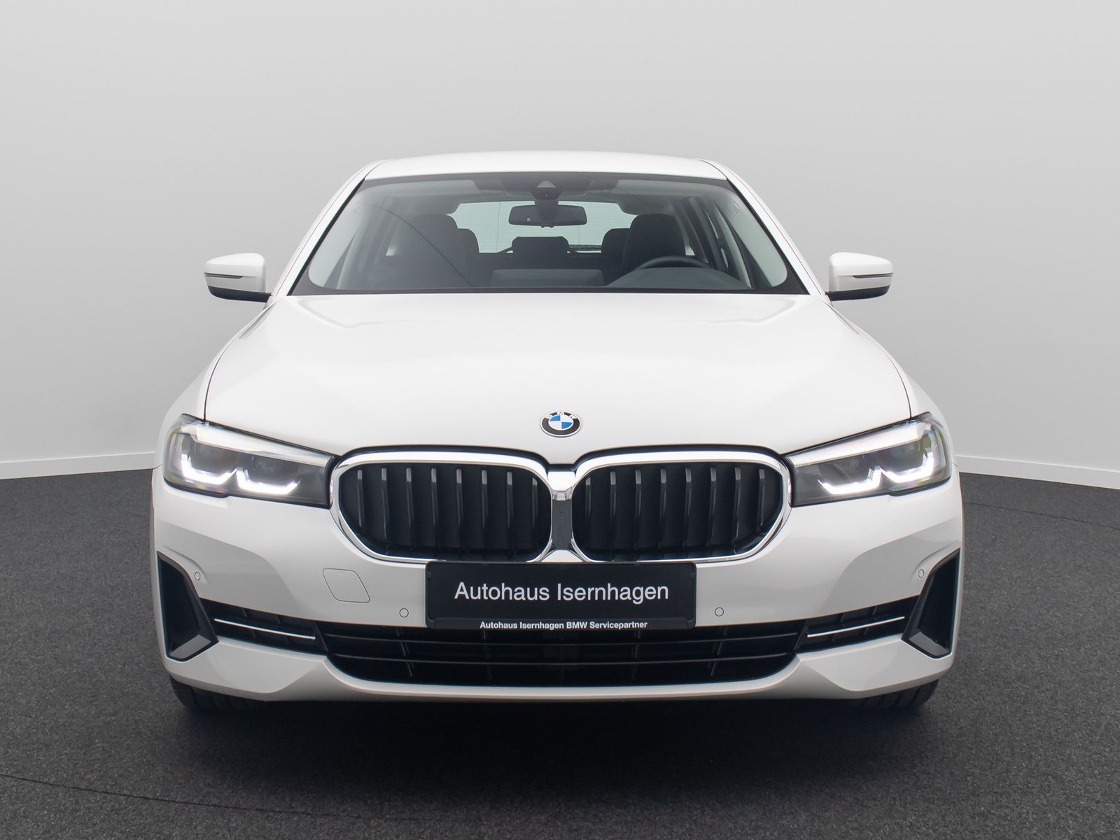 Fahrzeugabbildung BMW 520i DAB Alarm FernlichtAssis PDC GeschwindigReg