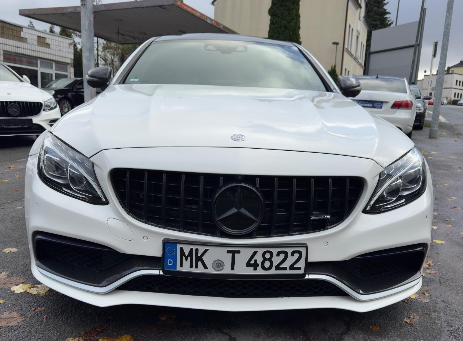 Mercedes-Benz C 63 AMG Coupe*PANORAMA*