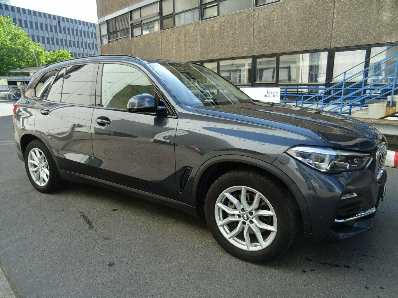 BMW X5 40i xDrive SAG.,360°,Leder,ACC,AHK,Head-up