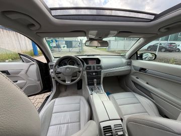 Mercedes E 350 - 8