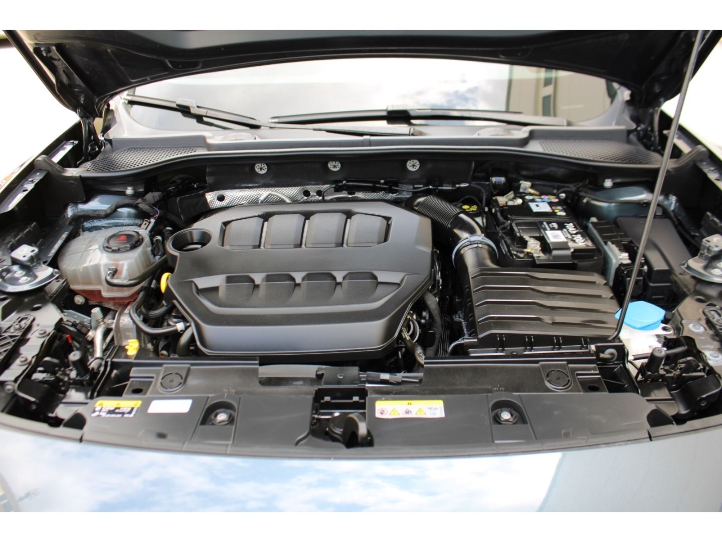Fahrzeugabbildung CUPRA Formentor VZ 4Drive ACC LED TWA RFK el. Heckkl.