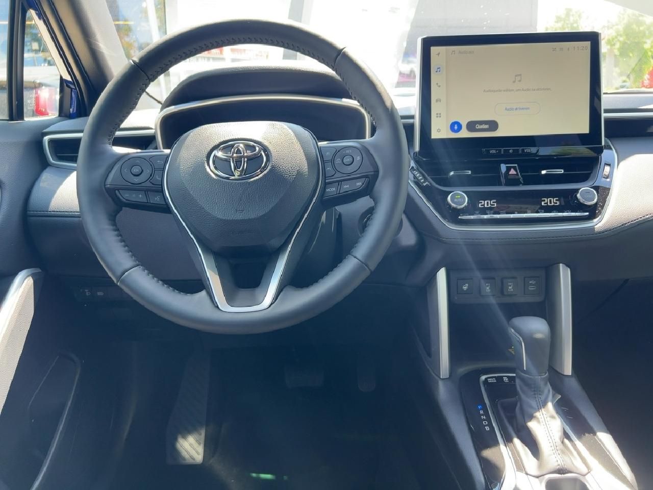 Fahrzeugabbildung Toyota 2.0 Hybrid Team D *Aktion bis 30.09.