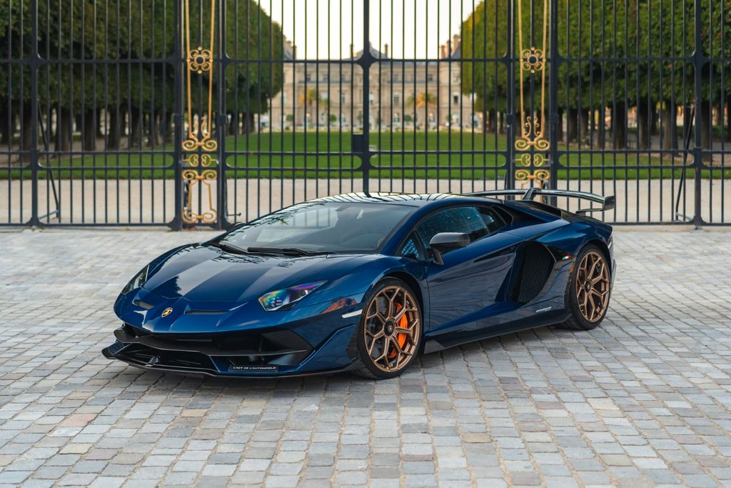 Image of Lamborghini Aventador
