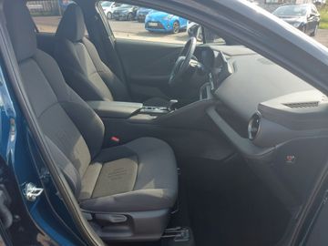Toyota C-HR - 7