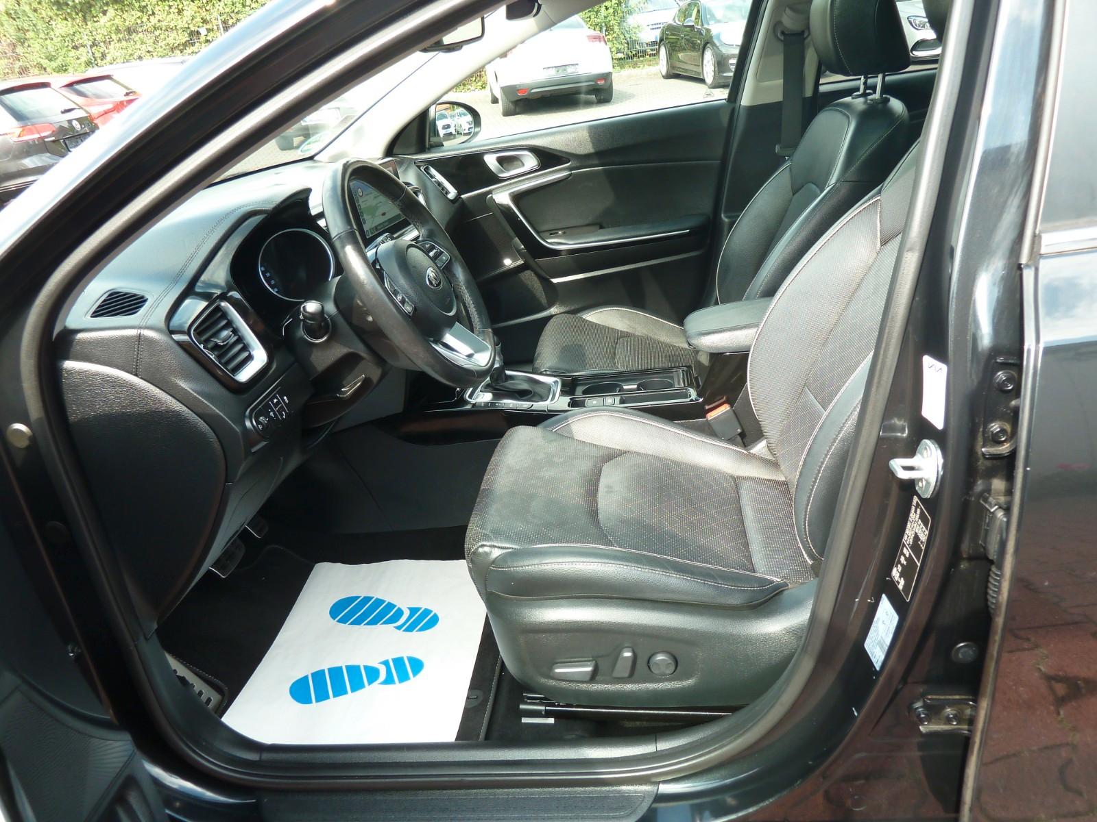 Kia cee'd / Ceed