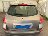 Renault Clio kombi  100 PS  1. Hand TOP - gebrauchte Renault Clio aus dem Jahr 2010