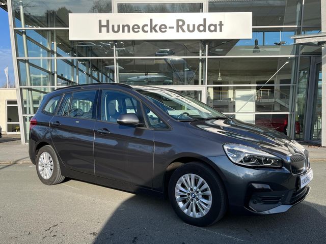 BMW 218 i Advantage Pano AHK Navi Sitzheizung