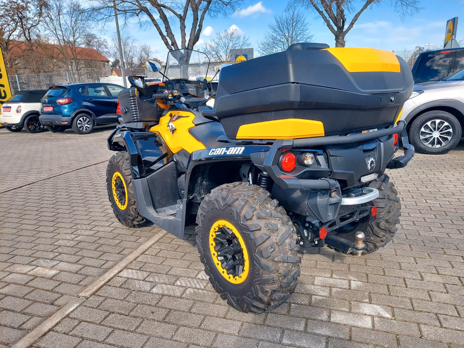 Can-Am Outlander 2014 — photo 17