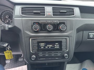 VW Caddy 2.0TDI Kasten Trendline BMT AHK, Bild 15