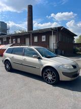 Renault Megane - Renault Megane aus 2006 mit Diesel-Antrieb