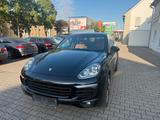 Porsche Cayenne Diesel FACELIFT LANGSTRECKE FAHRZEUG - gebrauchte Porsche Cayenne mit Facelift