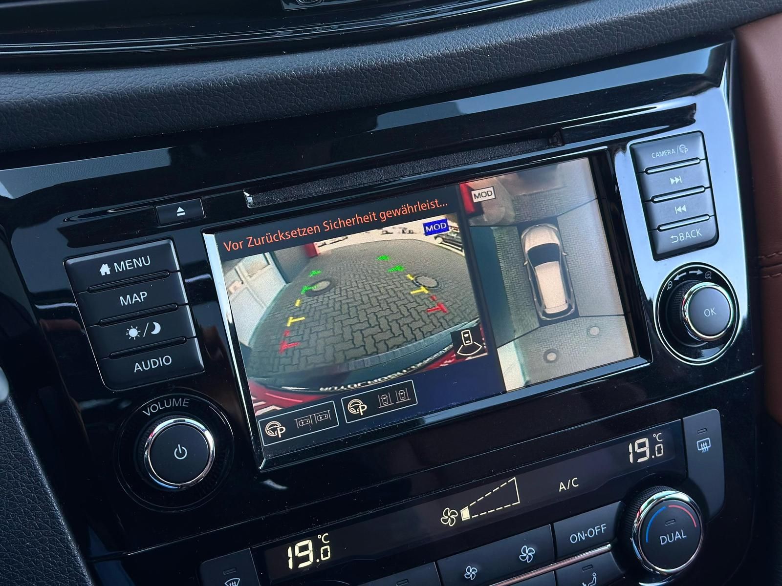 NISSAN X-Trail 1.3 TEKNA LED#AHK#SHZ#LH#TEMPO#SPUR#NAVI - Image 21