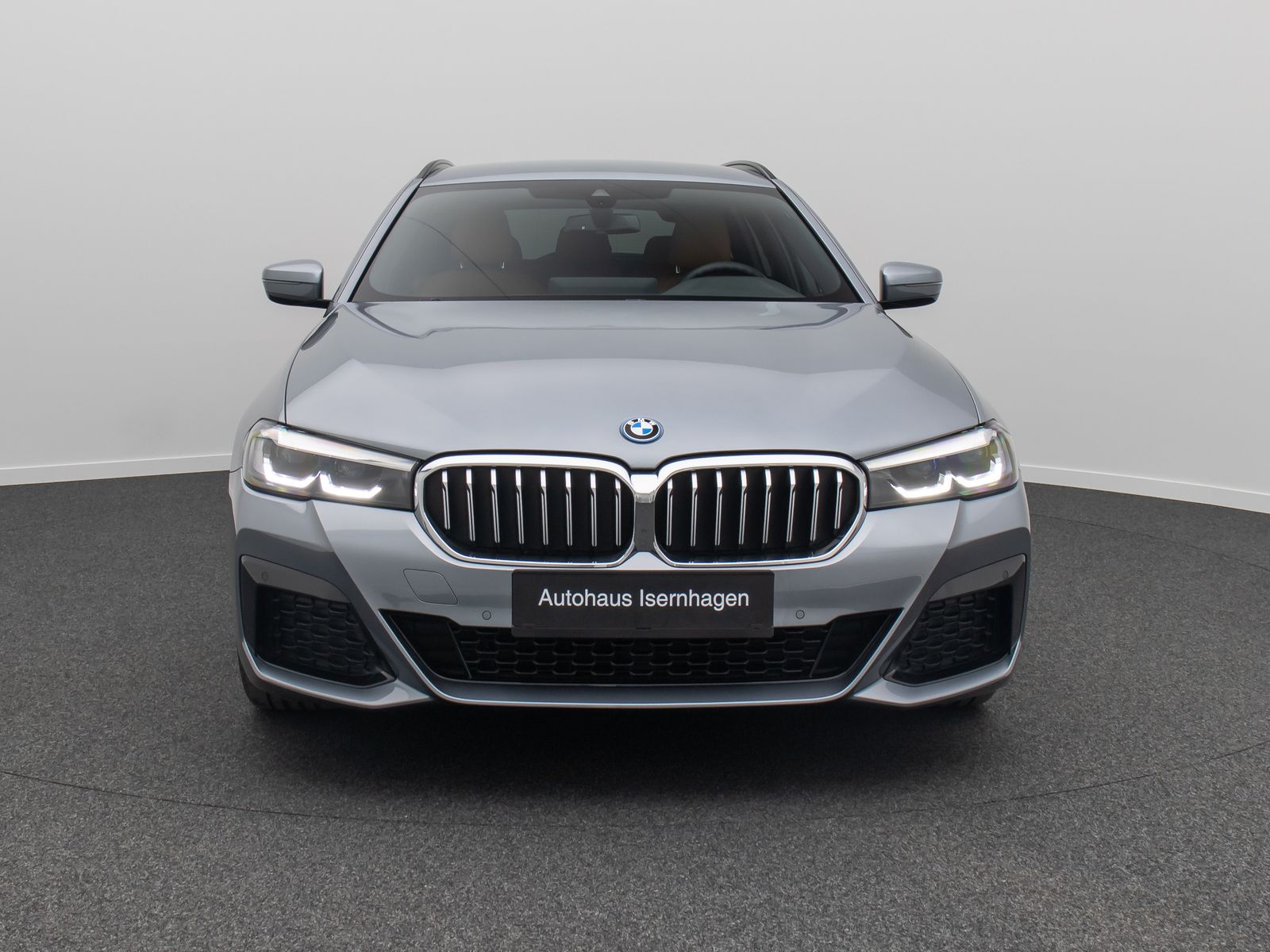 Fahrzeugabbildung BMW 530e M Sport DAB Kamera AHK Memory Alarm 18Zoll