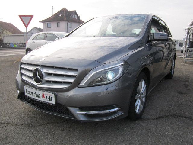 Mercedes-Benz B 200 *AUTOMATIK*1.HAND*WENIG KM*TÜV NEU*KAMERA*