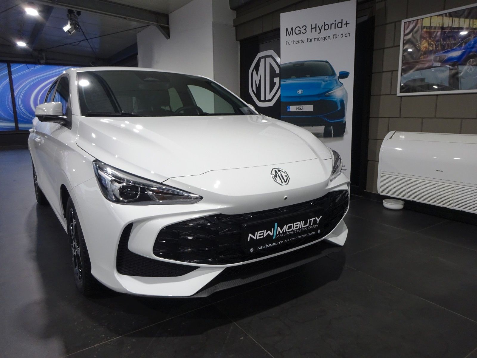 MG3 Luxury  Hybrid+ MY 24