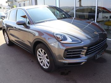 Porsche Cayenne - 4