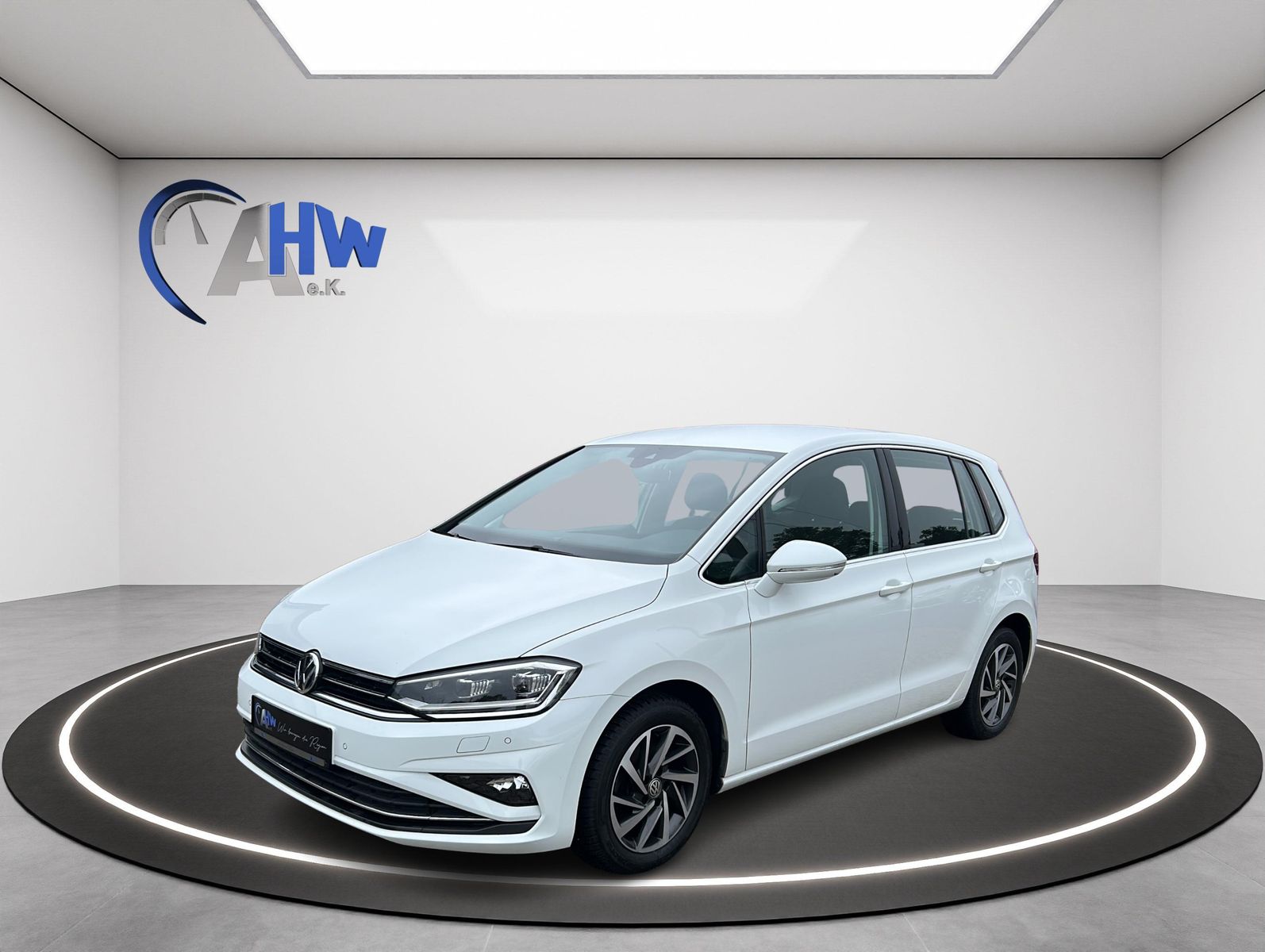 Fahrzeugabbildung Volkswagen Golf Sportsvan 1,5 TSI Highline