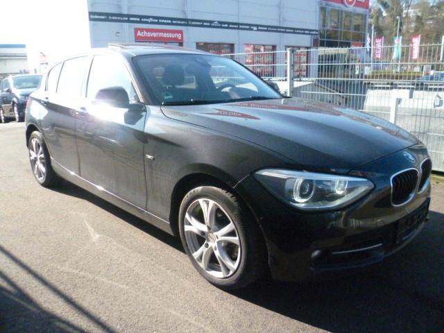 BMW 118i SPORTPAKET/5-trg./NAVI/PDC/ESD