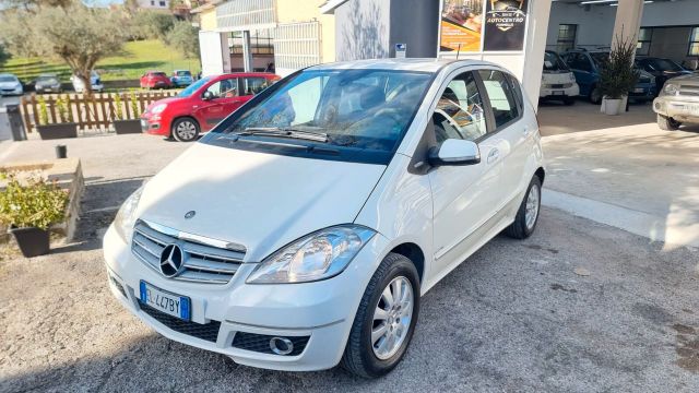 Mercedes-Benz Mercedes-benz A 160 A 160 BlueEFFICIENCY Coupé S