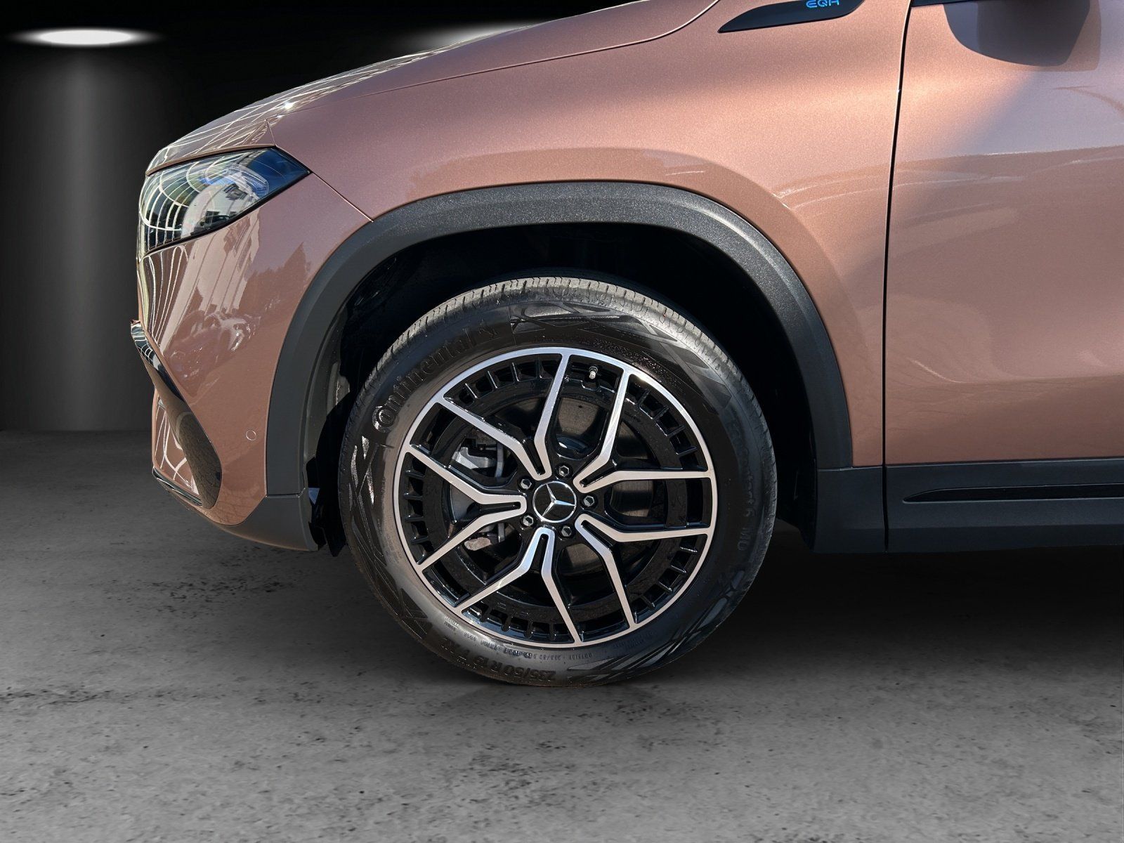 Fahrzeugabbildung Mercedes-Benz EQA250 AMG Advanc+ AHK Pano Memo KeyGo Sitzklima