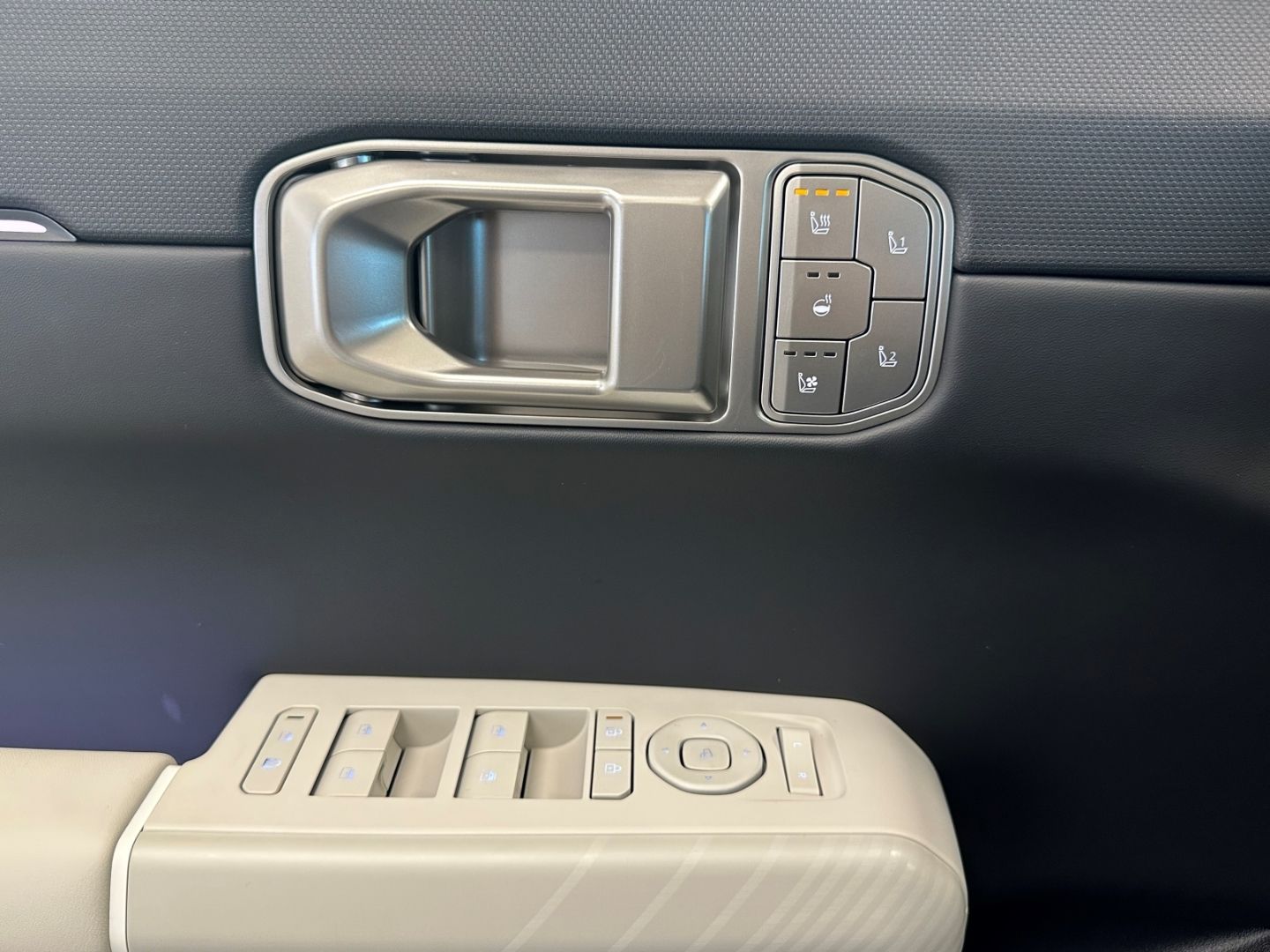 Fahrzeugabbildung Kia EV4 Navi Leder Digitales Cockpit Soundsystem Har