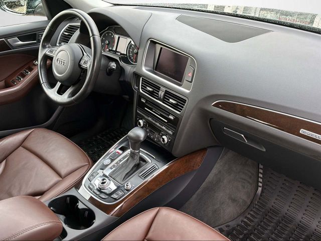 Q5 SUV 2.0 TFSI QUATTRO TIPTRONIC AZV+NAVI+XENON