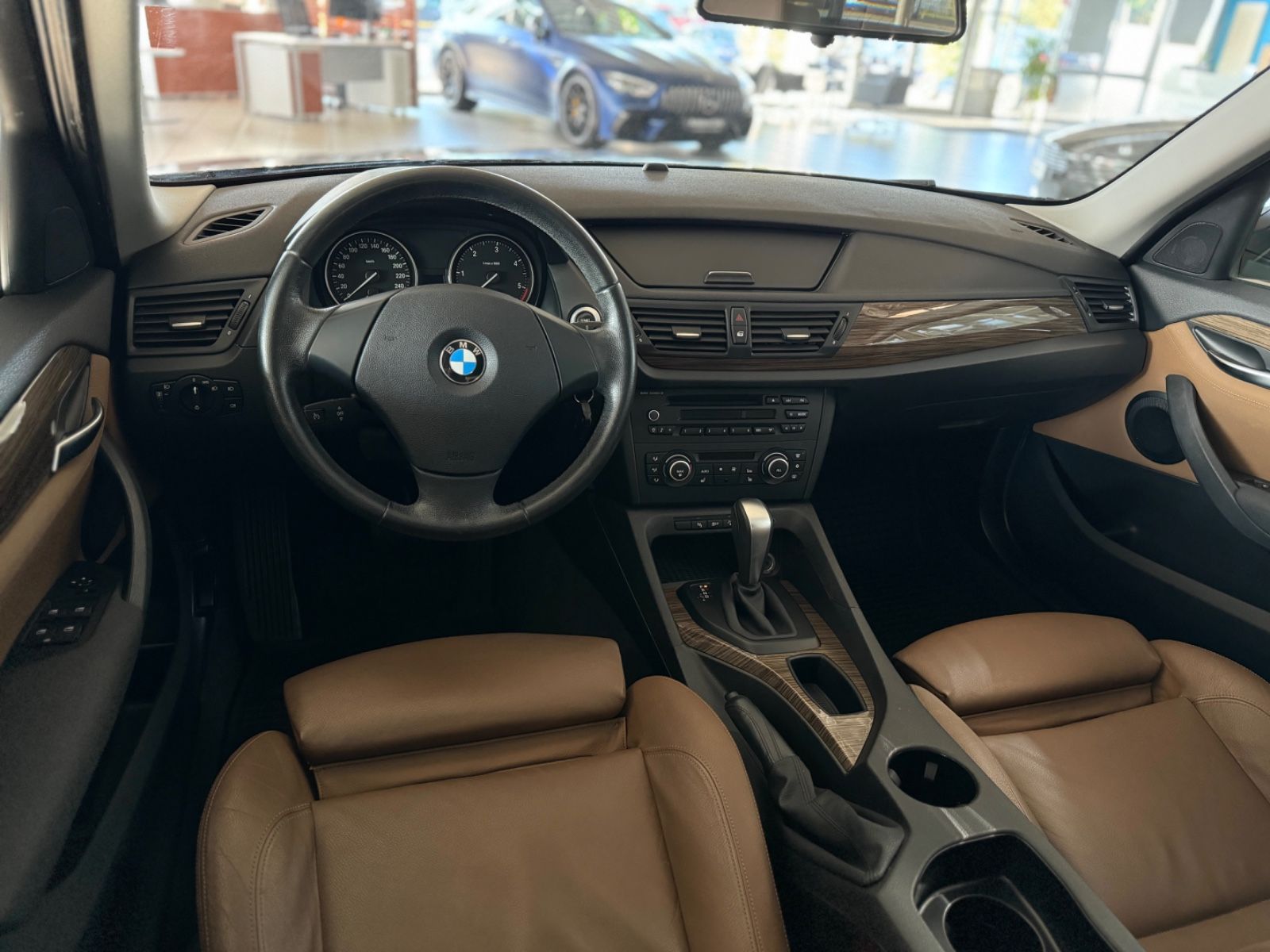 Fahrzeugabbildung BMW X1 xDrive20d Sitzhzg PDC Tempomat Sport