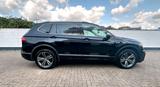 Volkswagen Tiguan Allspace/7Sitzer/LED/R-Line/AHK/RFK - schwarze Volkswagen Tiguan Allspace