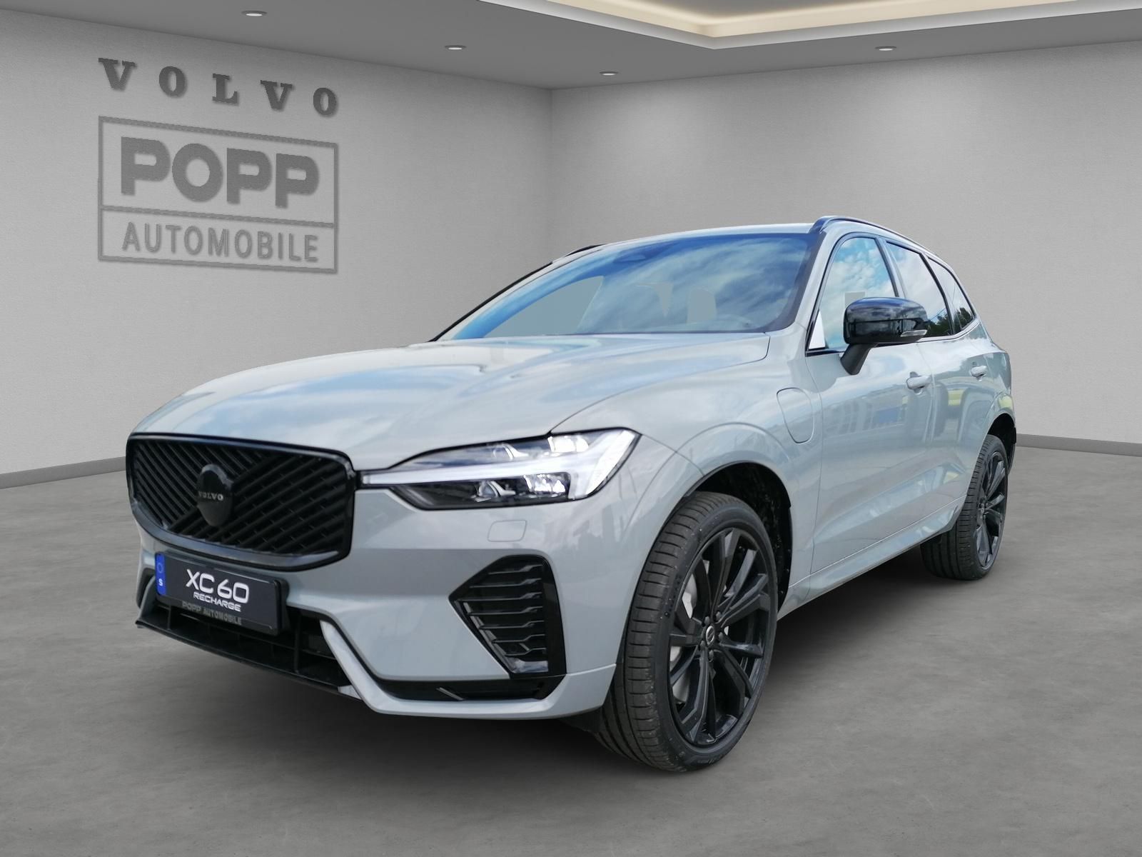 Volvo XC60 T8 AWD Plus Black Edition FACELIFT 21" H&K
