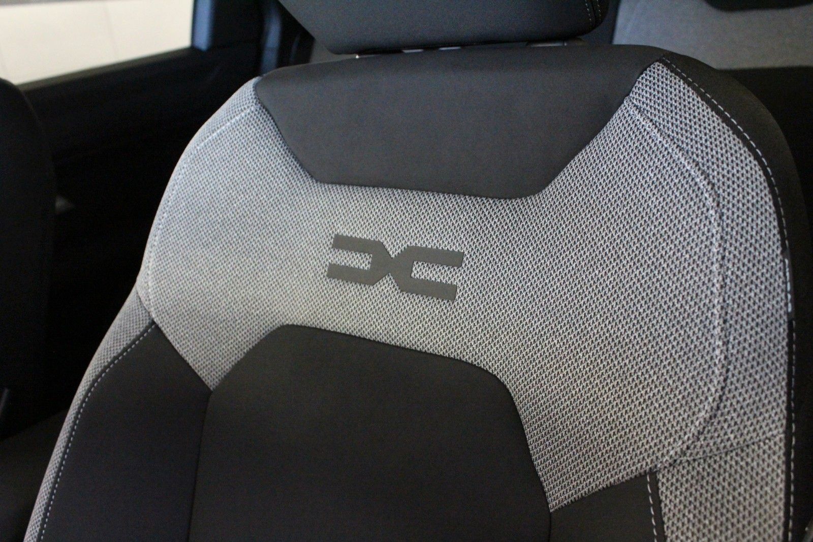 Fahrzeugabbildung Dacia Bigster Hybrid 155 Journey*Winter-Plus-Paket*