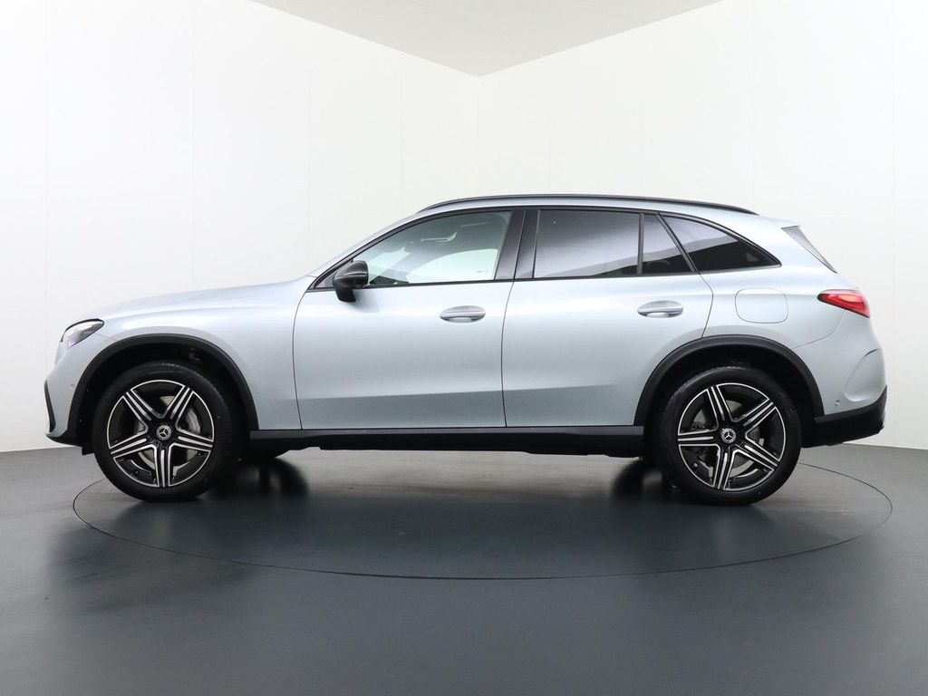 Mercedes-Benz GLC 300 300e 4MATIC AMG Line panorama dach