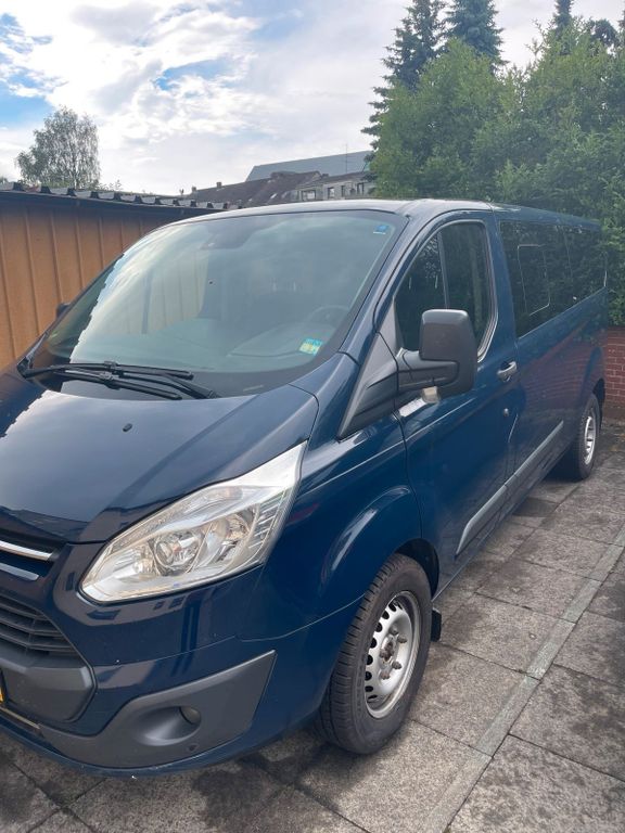 Image of Ford Transit Custom
