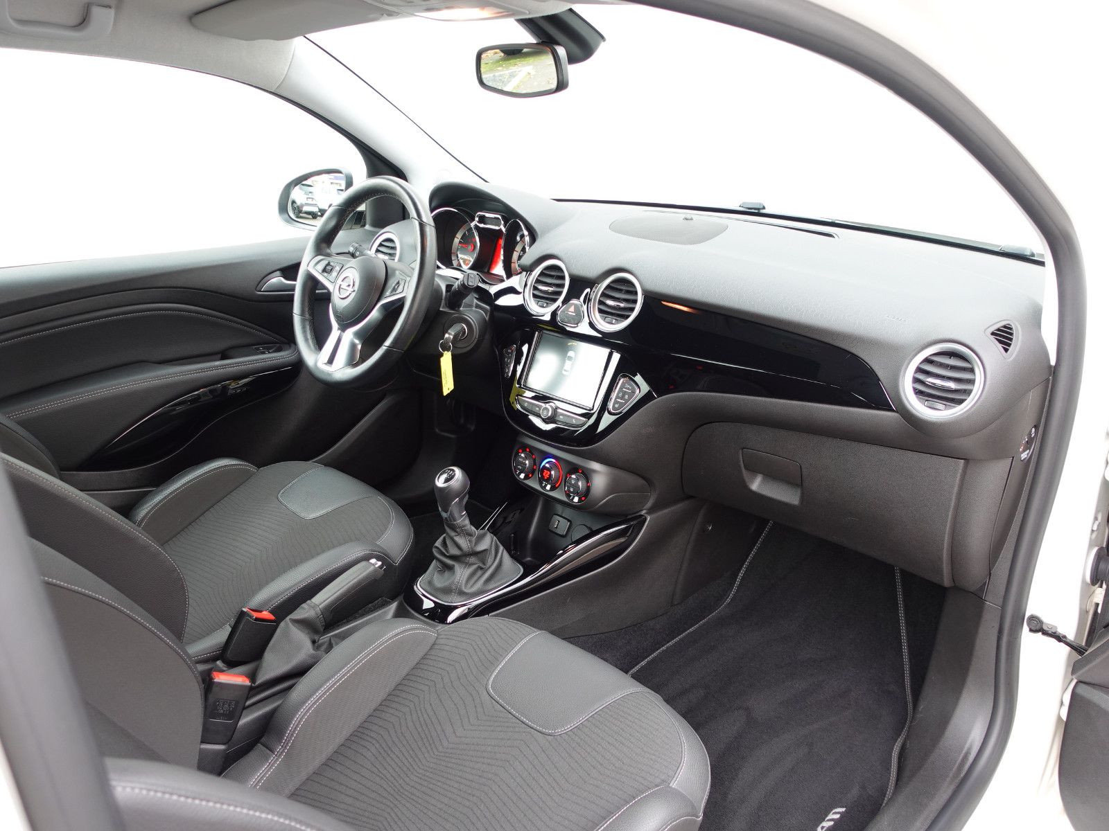 Fahrzeugabbildung Opel ADAM openAIR 120Jahre 1.4 NAVI,PDC,SHZ,Allwetter