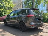 Opel Zafira Tourer 2.0 BiTurbo CDTI Sport OPC Line - Opel Zafira Tourer: Sport