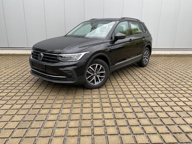 Tiguan 2.0 TDI Life AHK/LED/17-ZOLL/NAVI+VZE/BUS