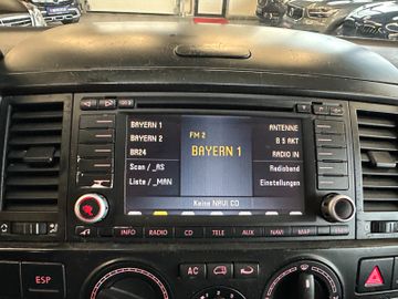 MYAUTOCENTER – Gebraucht- und Jahreswagen mit Werkstattservice in Pfaffenhofen Volkswagen T5 Multivan Automatik *Comfortline*Navi*AHK*