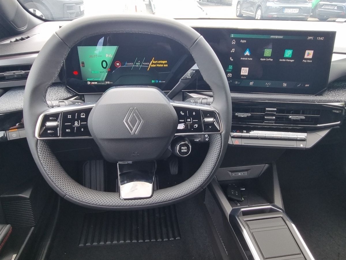 Fahrzeugabbildung Renault Clio Techno Full Hybrid E-Tech 160