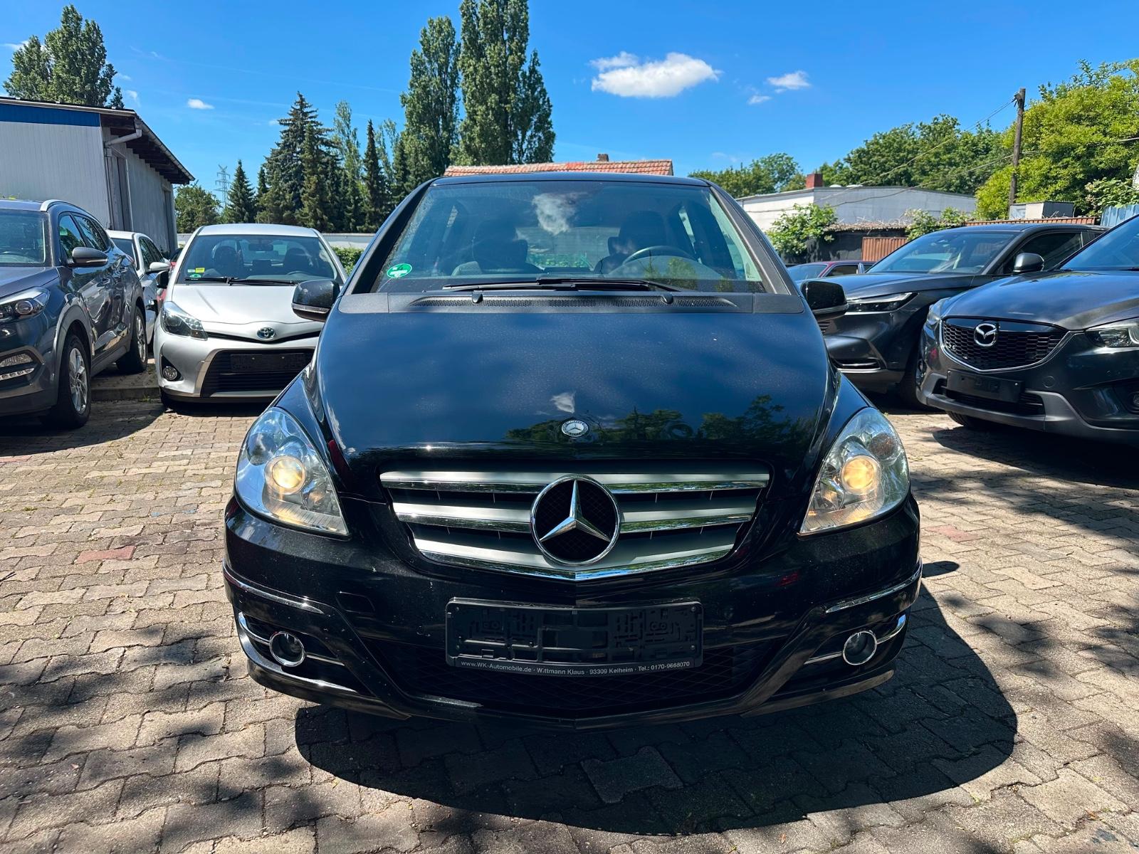 Mercedes-Benz B 160 Sport Teilleder Klima Pdc Euro 5
