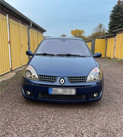 Renault Clio Sport (RS)