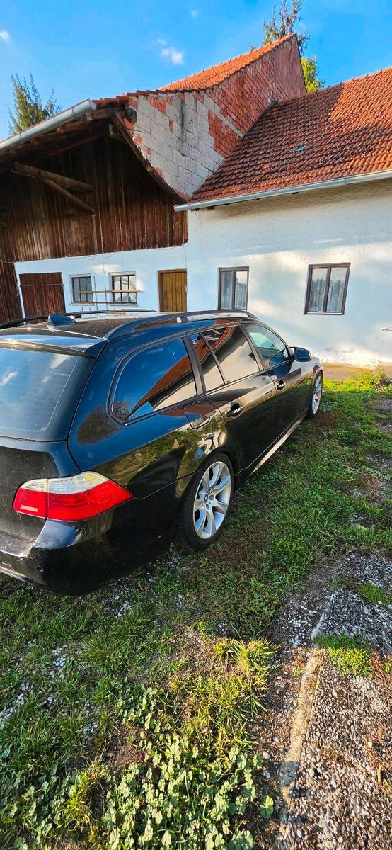 BMW 530 2007 — engine 235 HP (173kW)