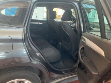 BMW X1 - 12