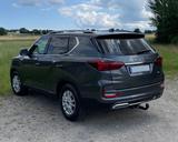 Ssangyong REXTON 2.2 Diesel e-XDi 220 Sapphire 4WD AT ... - Ssangyong REXTON von privat