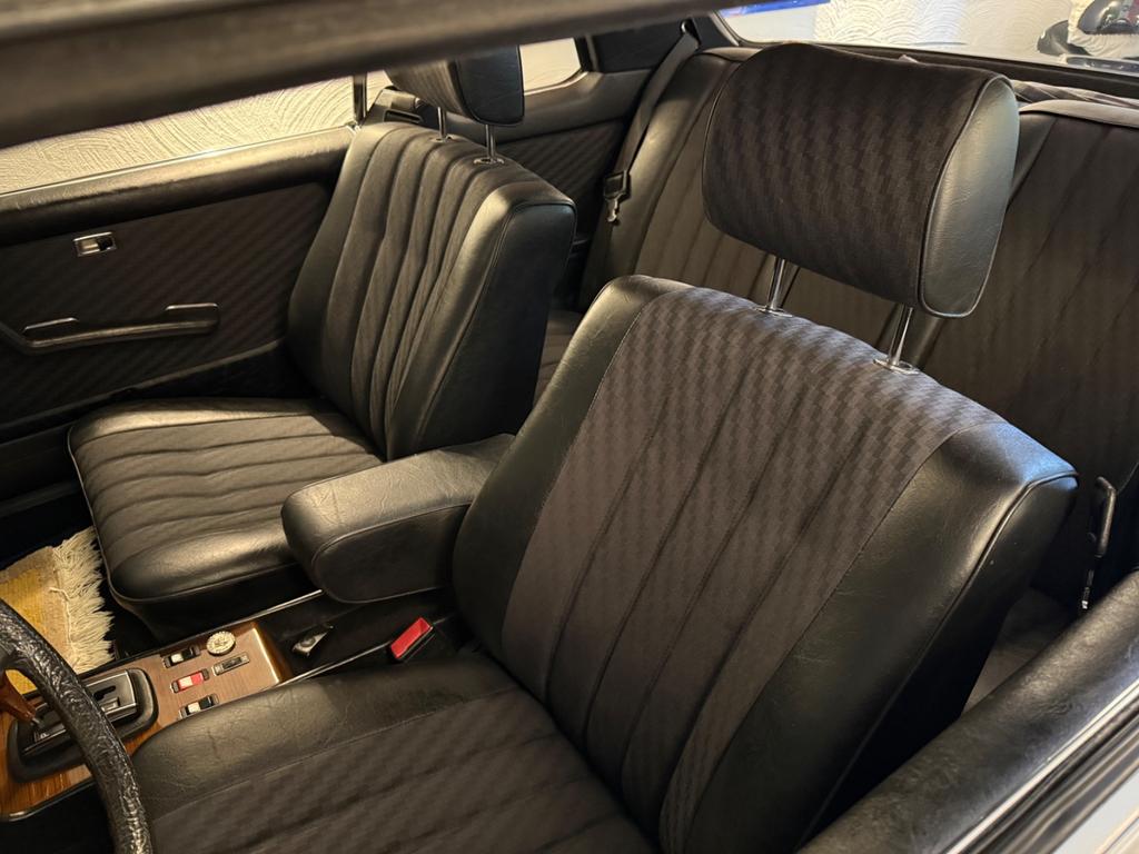 Mercedes-Benz CE 230