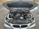 BMW 525i LCI  - BMW 525 mit Benzin-Antrieb: Limousine