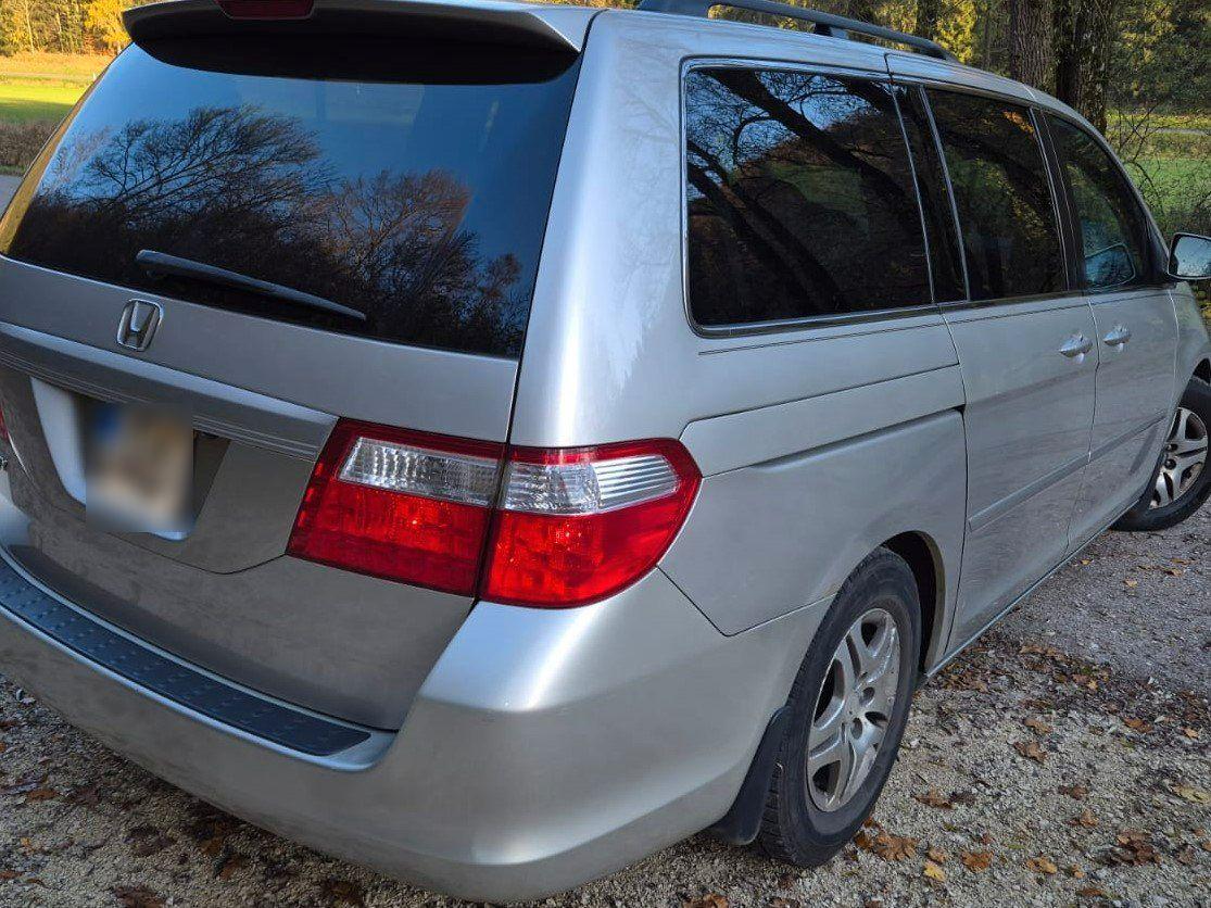 Honda Odyssey 2006 — photo 5
