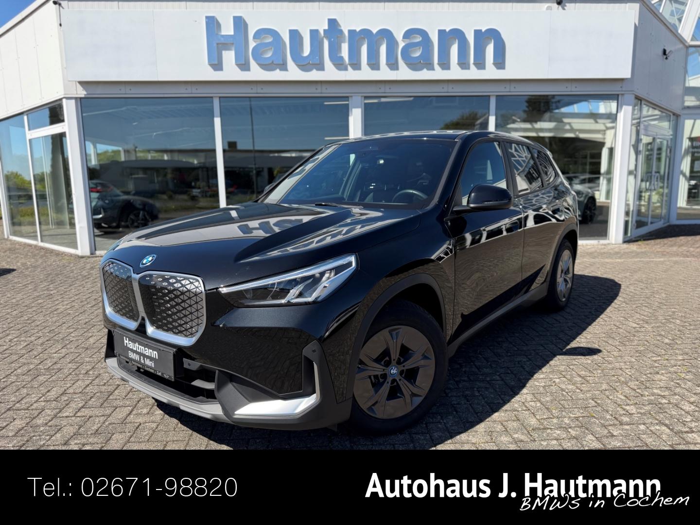 BMW iX1 30 xDrive *1.HAND*NAVI*RFK*LED*NP:57.030€*