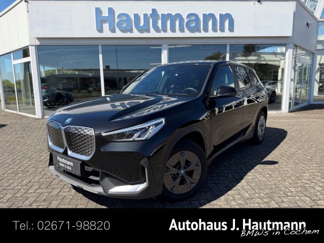BMW iX1 30 xDrive *1.HAND*NAVI*RFK*LED*NP:57.030€*