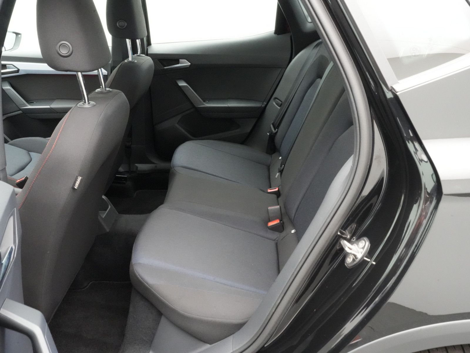 Seat Arona - Bild 12